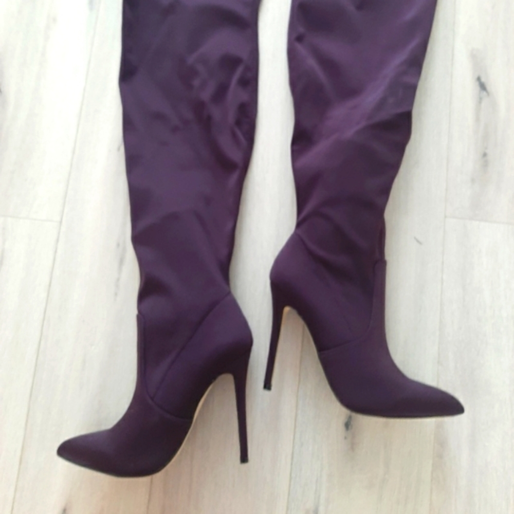 High heels boots